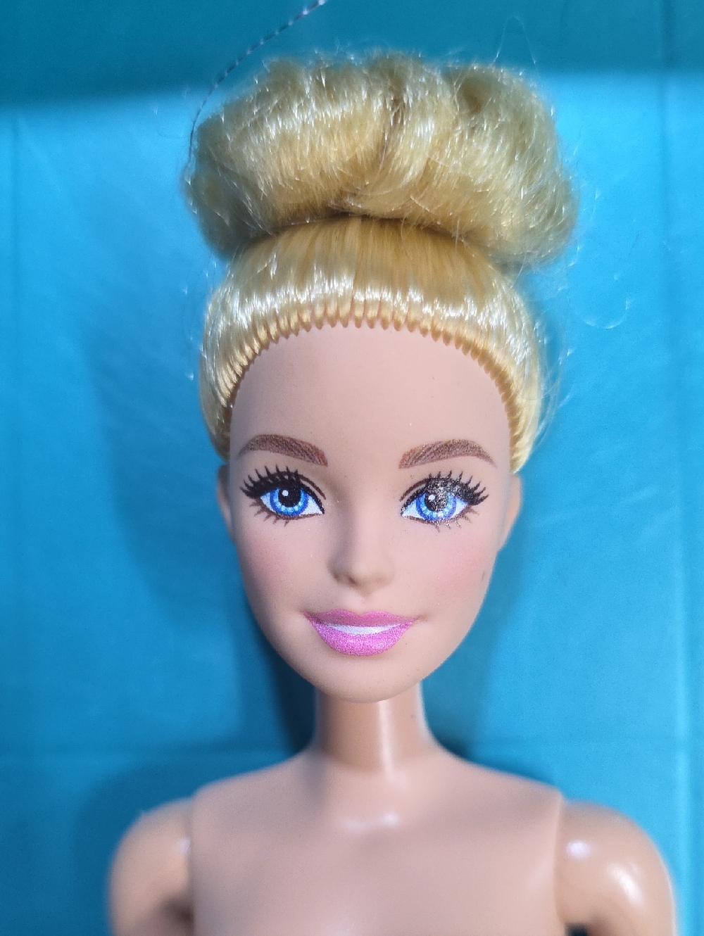 5/$10 💚 BLONDE BUN TEACHER BARBIE DOLL